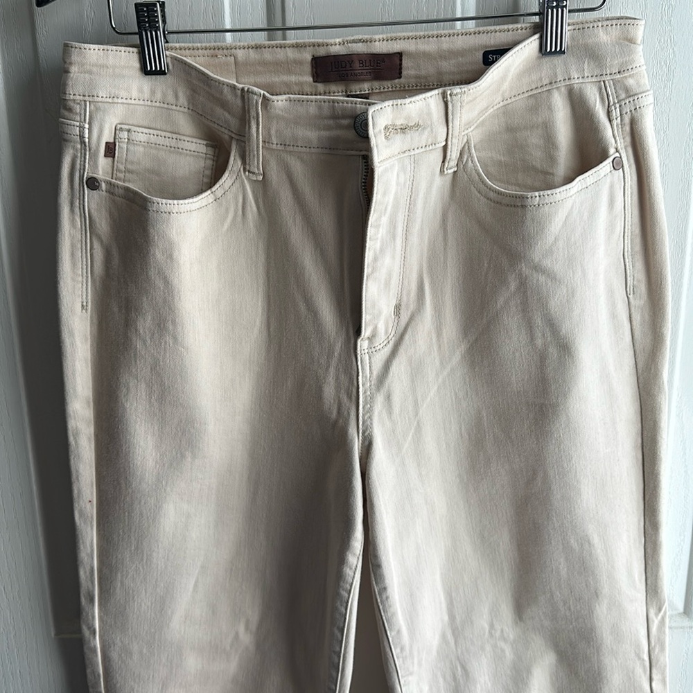 Judy Blue Cream Soda High Rise Khaki 90's Destroyed Hem Straight Leg Jeans